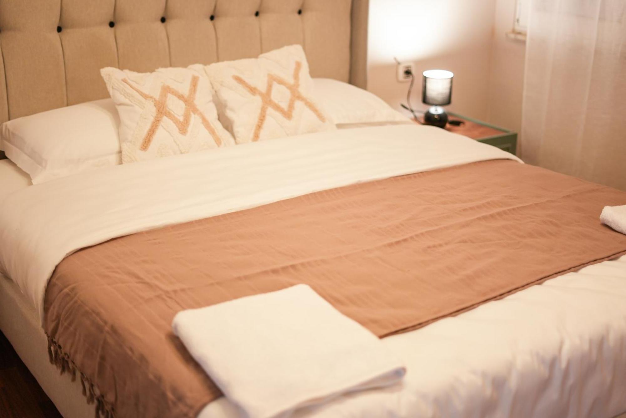 Appartamento Grandpa House - App.3 Tirana Esterno foto
