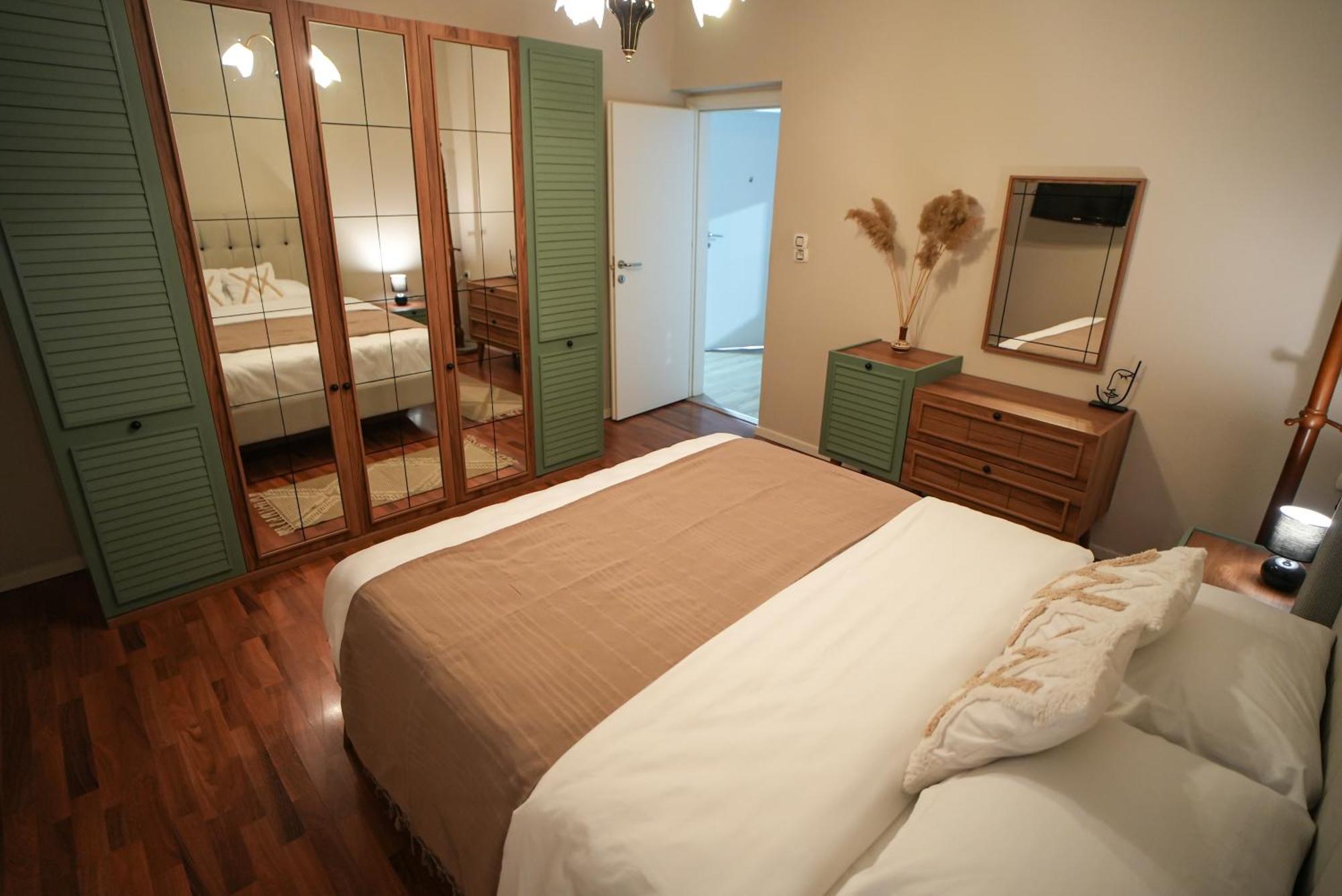Appartamento Grandpa House - App.3 Tirana Esterno foto